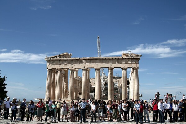 20 ευρώ το εισιτήριο για την Ακρόπολη - Το ΚΑΣ ενέκρινε τις αυξήσεις σε μουσεία και αρχαιολογικούς χώρους