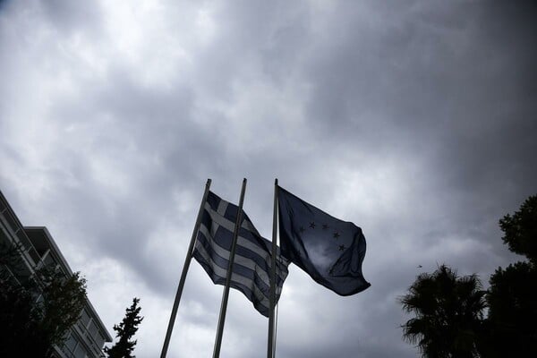 Αυστρία: Να δοθεί μια έντιμη ευκαιρία στους Έλληνες