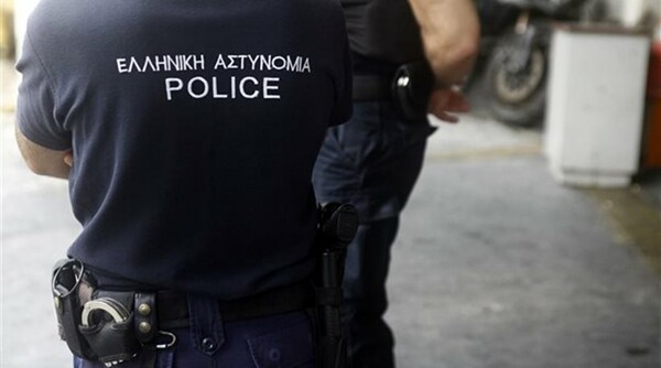 Εκρηκτικός μηχανισμός σε αυλή σπιτιού στη Μεταμόρφωση