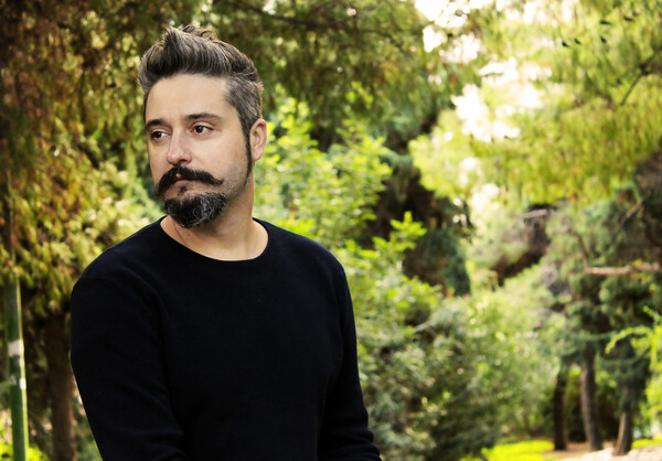 Πώς κυλούν οι μέρες στα Ιλίσια;