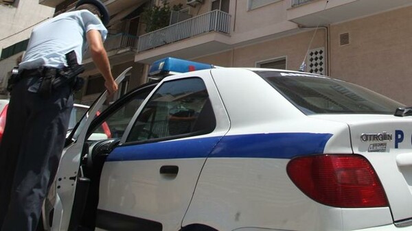 Στον εισαγγελέα αστυνομικός που έκλεβε ρεύμα και νερό