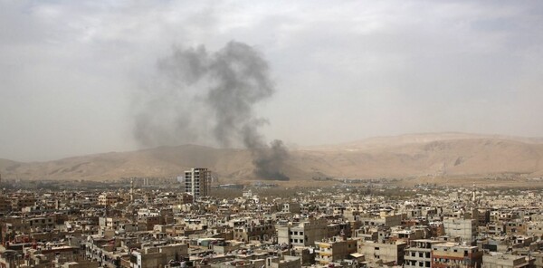 Δέκα γαλλικά αεροσκάφη έριξαν σήμερα 20 βόμβες στη Ράκα της ανατολικής Συρίας