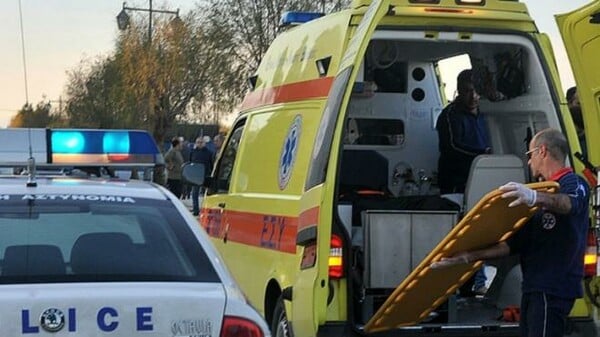 Νεκρός 17χρονος σε τροχαίο στη Σαλαμίνα