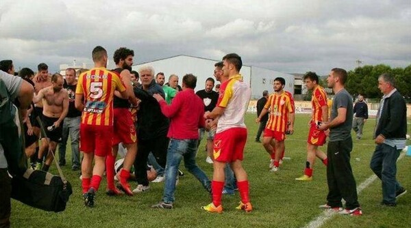 Άγριο ξύλο σε αγώνα μπαράζ για την άνοδο στη Γ' Εθνική