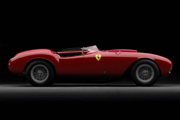 Αυτή η Ferrari πουλήθηκε 13,7 εκ. ευρώ