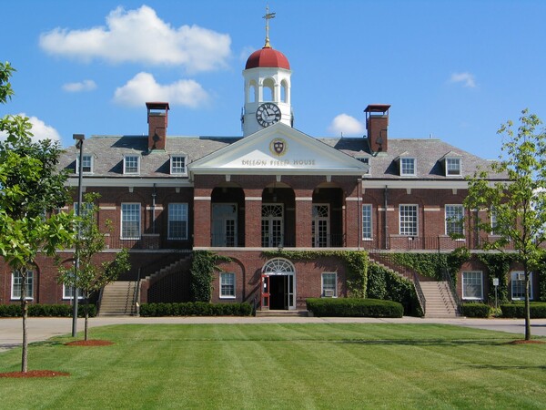 Το Harvard φωτογράφιζε εν αγνοία τους, φοιτητές στα αμφιθέατρα