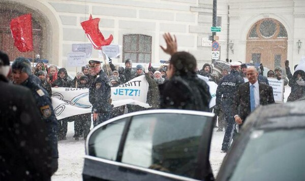 Θερμή υποδοχή Αλέξη Τσίπρα στην Αυστρία