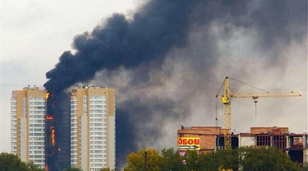 Δύο νεκροί από πυρκαγιά σε κτίριο 25 ορόφων στη Ρωσία