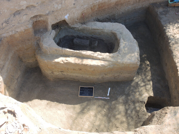 Ένα ευαίσθητο εύρημα από την ανασκαφή στο Δέλτα Φαλήρου