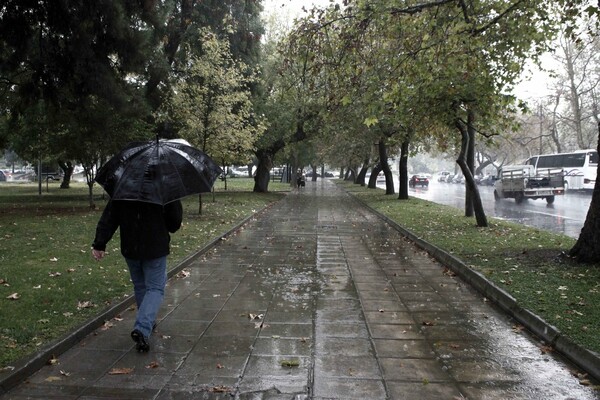 Βροχές και χαμηλές θερμοκρασίες