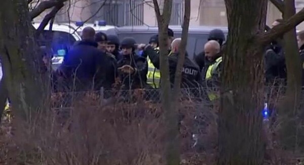 Πανικός στην Κοπεγχάγη: Ένας νεκρός, τρεις αστυνομικοί τραυματίες από πυροβολισμούς