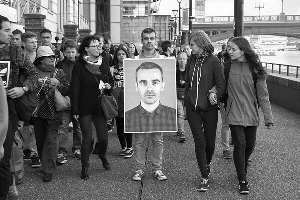Δημόσιος Χώρος. Από τον Διονύση Λιβάνη.
