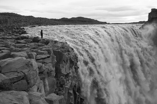 Ο καταρράκτης της Ισλανδίας και 26 ακόμη μαγικές εικόνες του National Geogrpahic Contest