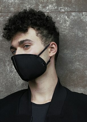 Βρετανική μάρκα λανσάρει μάσκες υγιεινής ως το νέο trend της μόδας