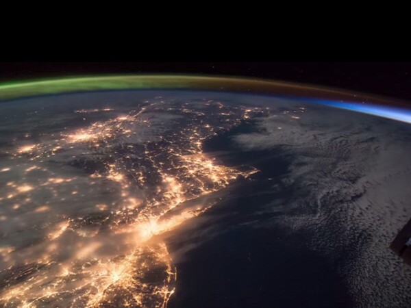 Η ανατολή του ηλίου συναντά το βόρειο σέλας σε βίντεο της NASA