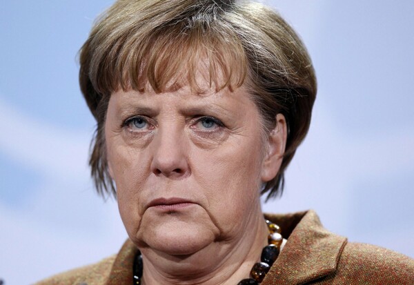 Spiegel: Όλοι φοβούνται τη Μέρκελ