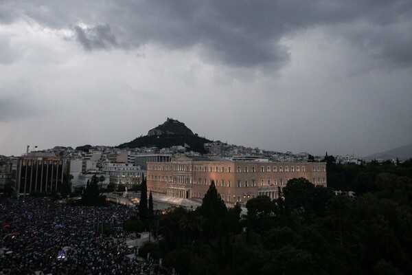 Συγκεντρώσεις υπέρ του «ναι» και του «όχι» την Παρασκευή στην Αθήνα