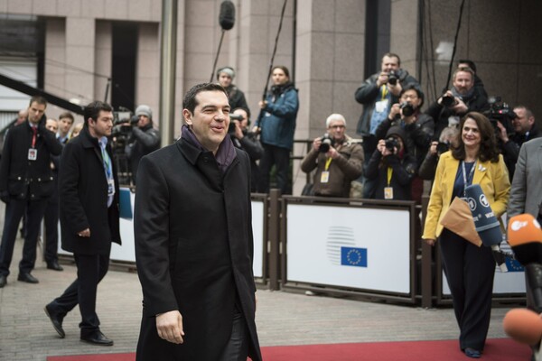 Bloomberg: Έκτακτη Σύνοδος Κορυφής το Σάββατο για το μέλλον της Ελλάδας