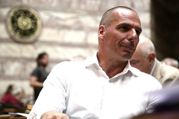 Τελικά πόσο πληρώνεται ο Βαρουφάκης για τις ομιλίες του;