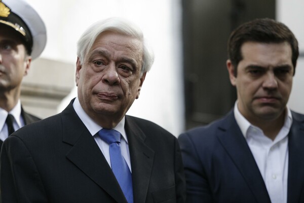 Tσίπρας και Παυλοπουλος στη Δεξαμενή στο Κολωνάκι για τον αγιασμό των υδάτων