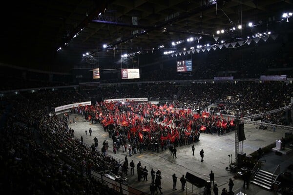25 φωτογραφίες απ' τη μεγάλη γιορτή για τα 97 χρόνια του ΚΚΕ