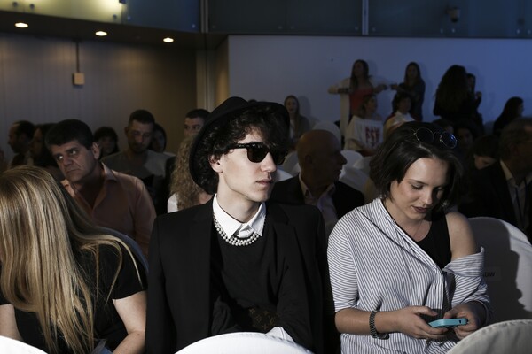Εβδομάδα μόδας στην Αθήνα - Το backstage, τα σελέμπριτι, οι σχεδιαστές και τα highlights σε φωτογραφίες