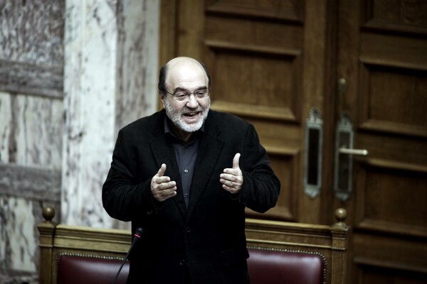 Αλεξιάδης: Τα κανάλια στην Αττική χρωστούν 22 εκατ. ευρώ σε πρόστιμα και φόρους