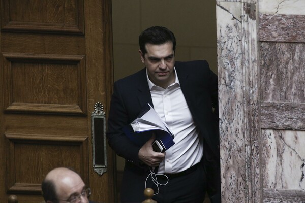 30 φωτογραφίες απ' την μάχη στη Βουλή για το Ασφαλιστικό