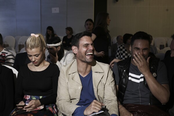 Εβδομάδα μόδας στην Αθήνα - Το backstage, τα σελέμπριτι, οι σχεδιαστές και τα highlights σε φωτογραφίες