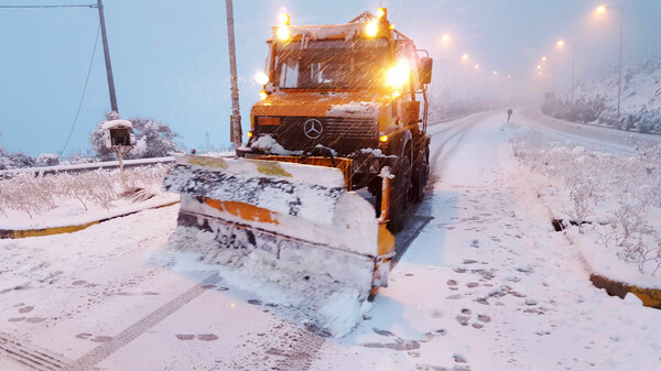 Πρόβληματα λόγω χιονιού σε Αιτωλοακαρνανία, Αχαΐα και Ηλεία
