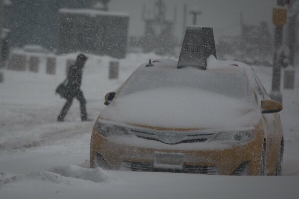 Snowzilla: H επόμενη μέρα στην παγωμένη Νέα Υόρκη