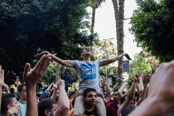 Ταραχές στην Αίγυπτο - Οργή κατά του Αλ Σίσι και τη δωρεά των νησιών στη Σαουδική Αραβία