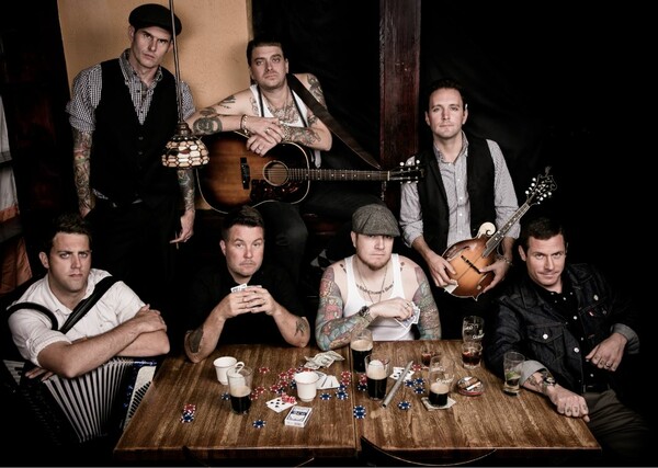 Οι Dropkick Murphys δεν θέλουν φασίστες στη συναυλία τους στο Rockwave