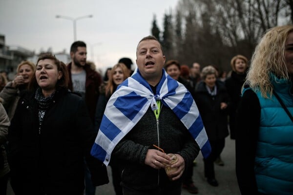 25 φωτογραφίες απ' τη διαμαρτυρία κατοίκων για το hotspot στα Διαβατά της Θεσσαλονίκης