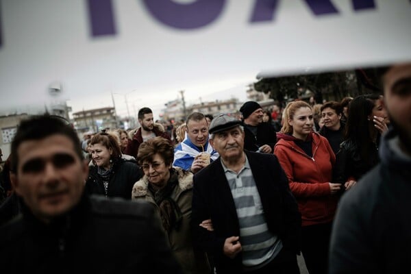 25 φωτογραφίες απ' τη διαμαρτυρία κατοίκων για το hotspot στα Διαβατά της Θεσσαλονίκης