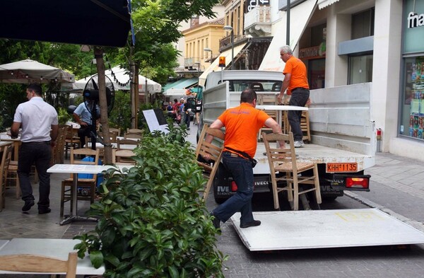 Θεσσαλονίκη: 34 δημοτικοί σύμβουλοι απολογήθηκαν για χωροθέτηση τραπεζοκαθισμάτων