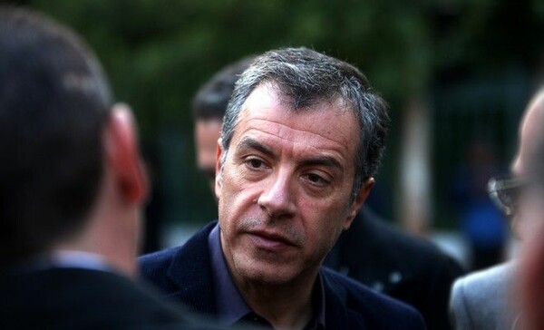 Θεοδωράκης: Οι εκλογές αυτή τη στιγμή δεν θα προσφέρουν τίποτα