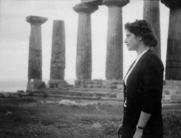 Μια μεγάλη βόλτα στο Κολωνάκι του Νίκου Εγγονόπουλου και του Ανδρέα Εμπειρίκου