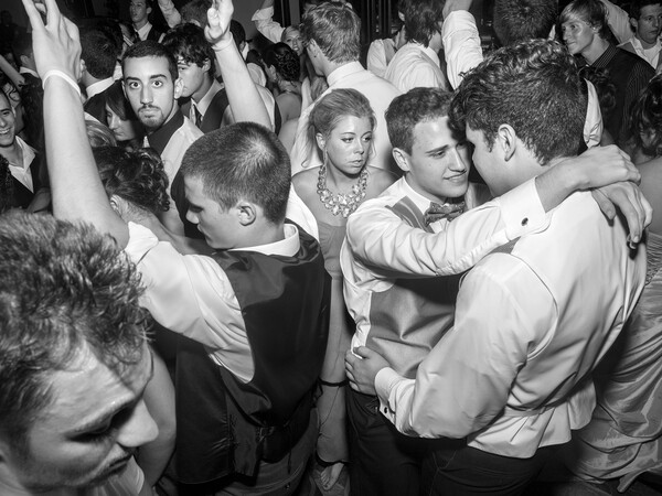 O αμερικανός φωτογράφος Mike Belleme μιλά στο LIFO.gr για την περιπετειώδη του ζωή