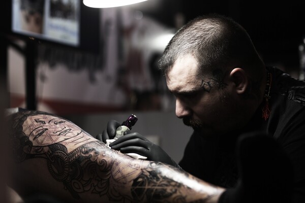 45 φωτογραφίες από το 10ο Tattoo Convention στην Αθήνα