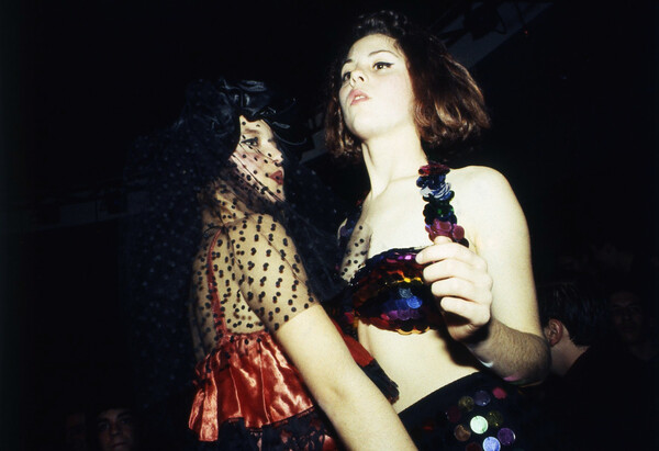 Ravers του Sunrise (2)