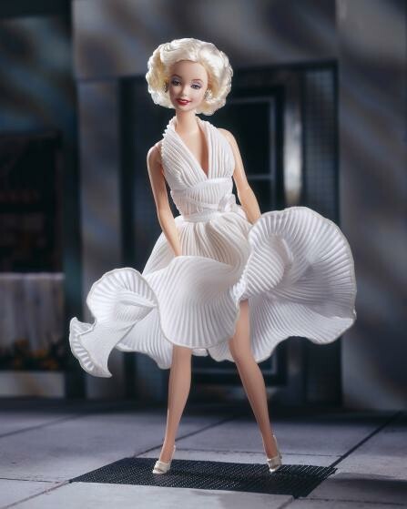 Οι διάσημοι που έγιναν συλλεκτικές Barbie