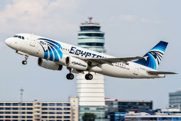 Είχαν γράψει στο αεροσκάφος της EgyptAir: Αυτό το αεροπλάνο θα το ρίξουμε