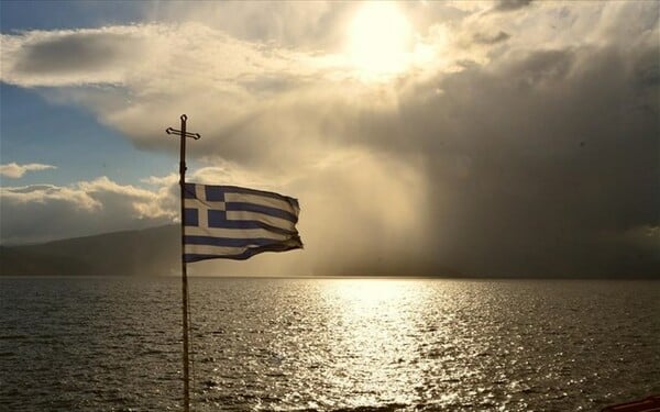 Κρύο και πρόσκαιρες βροχές