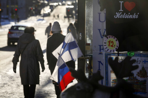 Φινλανδία: Περικοπές και αύξηση ωρών εργασίας καλούνται να εγκρίνουν τα συνδικάτα