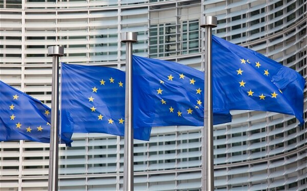 Eκτός capital controls θέλουν το νεοεισερχόμενο χρήμα οι Βρυξέλλες