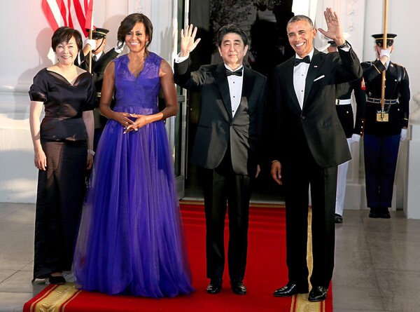 Η ενδυματολογική διπλωματία της Michelle Obama