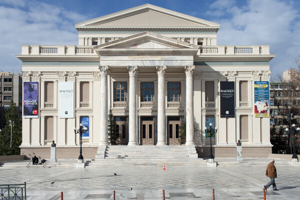 Το Δημοτικό Θέατρο Πειραιά είναι ένα διαμάντι αρχιτεκτονικής