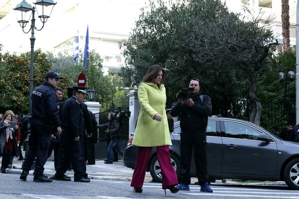 Οι 47 πιο αξέχαστες φωτογραφίες απ' τον έναν χρόνο ΣΥΡΙΖΑ-ΑΝΕΛ