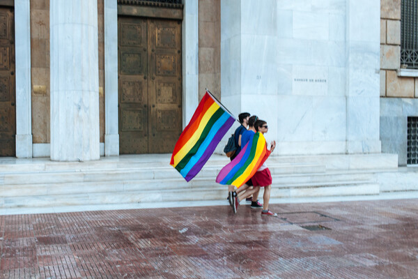 Η πρώτη γραμμή ψυχολογικής στήριξης για LGBT στην Ελλάδα